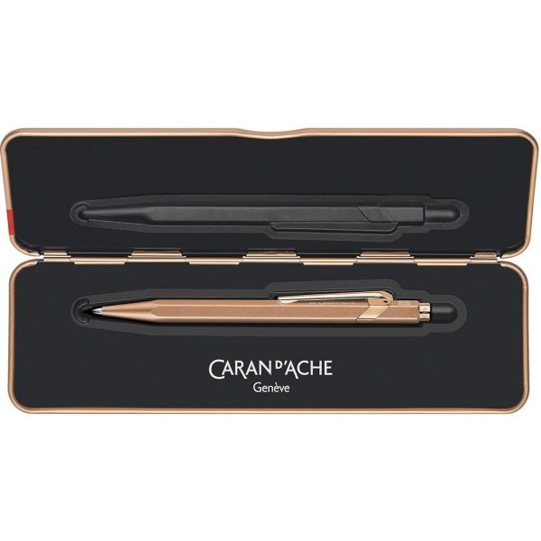 Caran D'Ache 849-Penna a Sfera "Premium" con Scatola Regalo in Metallo - immagine 3