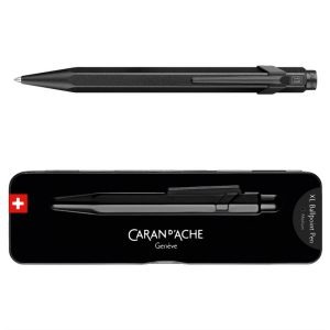 Caran D'Ache Penna a Sfera  849™ XL Black Code con Scatola Regalo